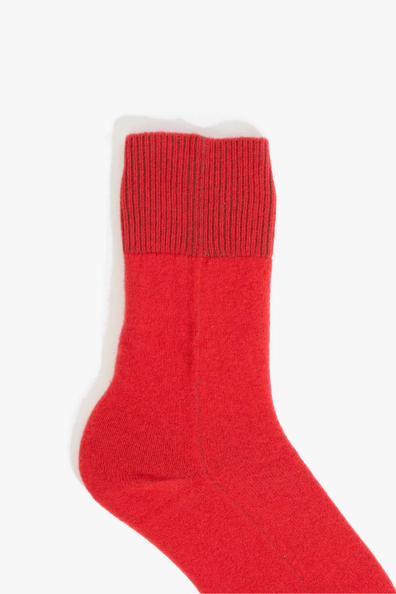 Ultra-Soft Merino Wool Socks – Red | Centre Commercial